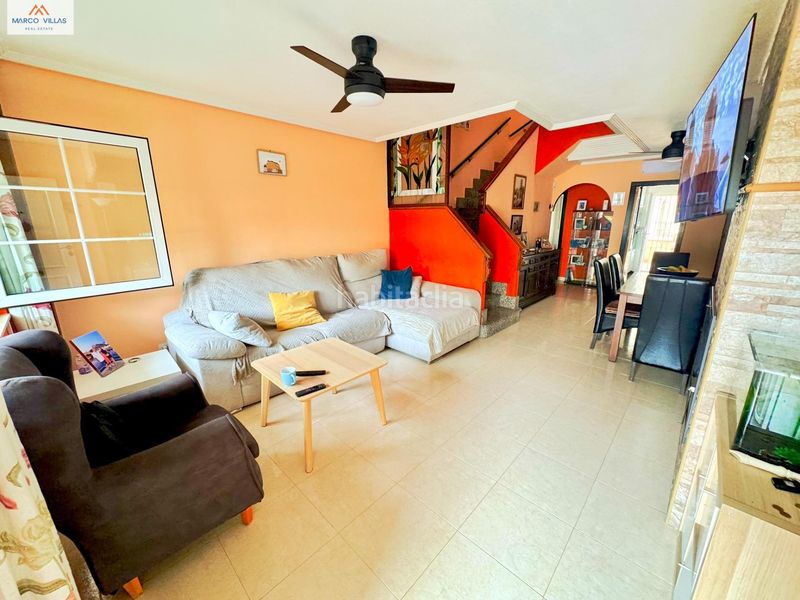 Foto eac97a5a-bc5b-4885-9400-eff5270d313d. Casa a schiera con parcheggio piscina in Almoradí