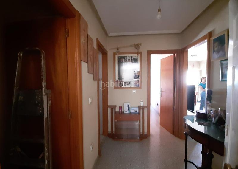 Foto 9d5f2313-5385-4bb2-a389-473d7f543a92. Piso  en Babel con ascensor en Babel Alicante