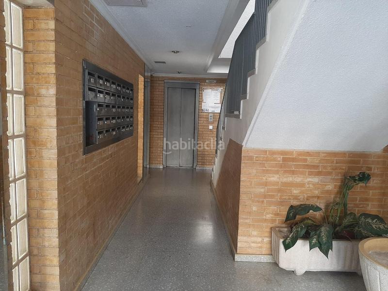 Foto a887351e-947f-4b13-af4d-cc7d872e0d97. Piso  en Babel con ascensor en Babel Alicante