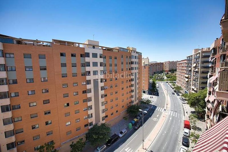 Foto f36e64e4-2fb4-466f-b208-fc2b284a1b4a. Àtic amb calefacció aparcament piscina a Paus - Polígono San Blas Alicante