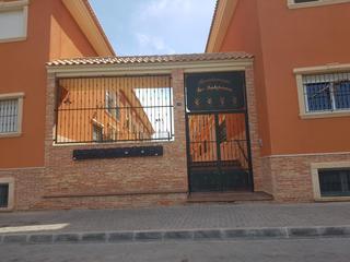 Maison jumelée à El Castillo. Increible adosado en aspe