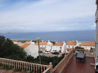 Miete Appartement  Avenida escandinavia. Alquiler de apartamento con vistas al mar en gran alacant