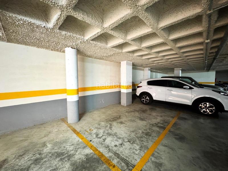 Foto 1bc2da9d-e083-45b5-bac9-f8e4fcdbceba. Parking coche garajes en venta en vistahermosa en Alicante