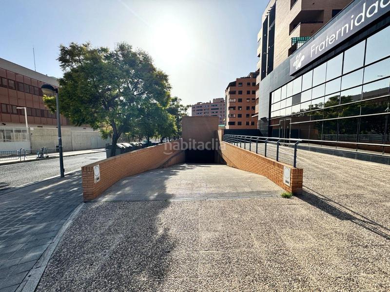 Foto 5428618a-7e7d-4240-ac56-4571049fecaa. Parking coche garajes en venta en vistahermosa en Alicante