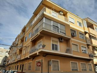 Appartement à Novelda. Piso tercero sin ascensor en novelda