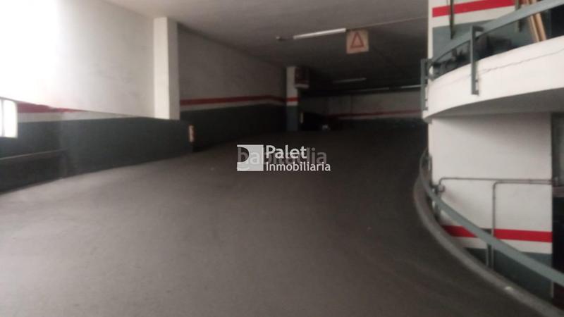 Foto 14d3e420-f39d-4e37-8087-754eb8561146. Alquiler parking coche plaza de aparcamiento en alquiler eixample planta 1 en Barcelona