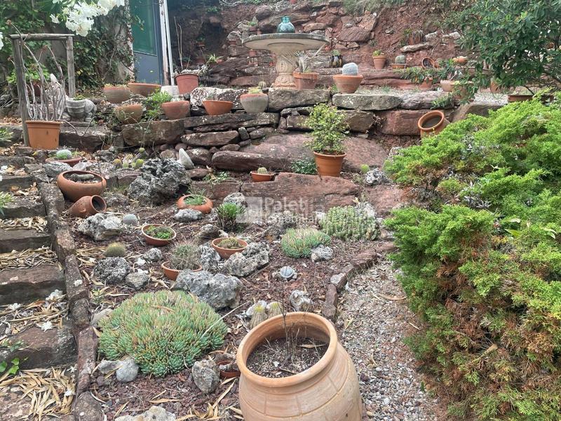 Foto 8aacdc4c-9555-41f7-bcc8-bd0d7f084224. Terreno residencial terreno en venta en can gell, 843 m con acceso por dos calles en Torrelles de Llobregat