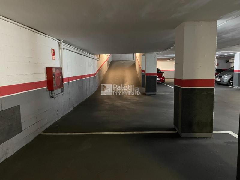 Foto 74919b38-eafc-42a9-92e3-8793f48d8b3d. Miete autoparkplatz in La Nova Esquerra de l´Eixample Barcelona