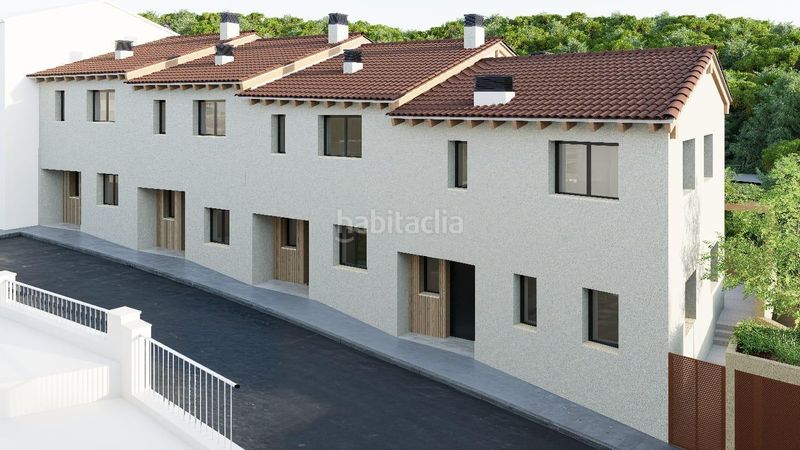 Foto aed9aaaa-1511-4050-a44d-5420551adf9d. Casa adossada a carrer carrer sant joan 2 a Torrelles de Llobregat