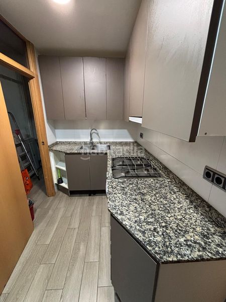 Foto 18202351-0905-4727-a2b5-21e7d41d1346. Pis a Raval Barcelona