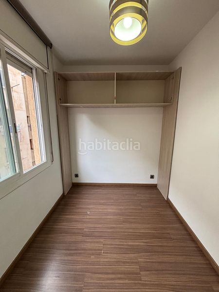 Foto 24cba41a-f16f-4574-ba82-6931f45722ea. Pis a Raval Barcelona