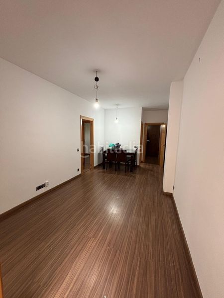 Foto e64b135b-7aa9-4ef6-80a2-af4161cf1f06. Pis a Raval Barcelona