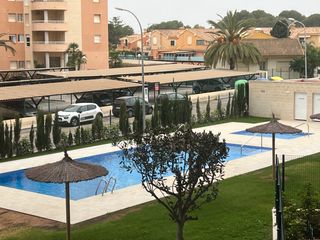 Piccolo appartamento in Calle teodoro llorente 6. Magnifico apartamento con vistas al mar y piscina