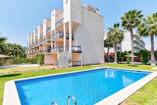 Miete Appartement in Calle agua 7. Excelente apartamento con piscina en cabo roig