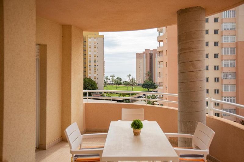 Foto 13014a21-d716-46b5-a695-a00095cb0014. Apartament a calle concha espina 5 a Campoamor Orihuela