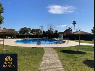 Etagenwohnung in Calle concha espina 5. Oportunidad!! precioso apartamento con piscina