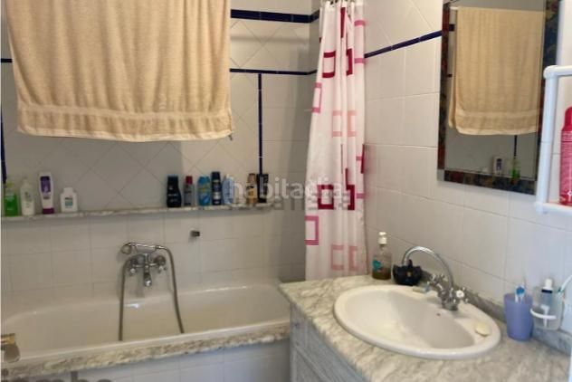 Foto e1c0fd91-660f-475f-9d38-9ce27a074f5c. Casa a avenida espuña 12 a Los Balcones-Los Altos Torrevieja