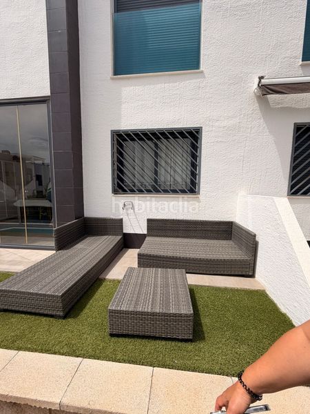 Foto 36054594-74ad-4883-8081-9989c2717906. Casa adossada a calle jade 9 a La Zenia Orihuela