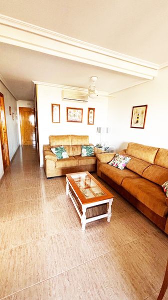 Foto ddecfbd4-b549-40bb-9615-4ada4eae476e. Apartament a calle concha espina 5 a Campoamor Orihuela