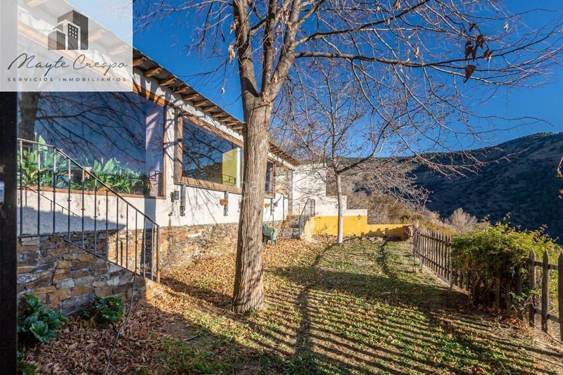 Foto df490ec8-1c7e-4dd5-b9c1-55c2292cea5b. Edificio inversión única en un paraíso rural! en Bérchules