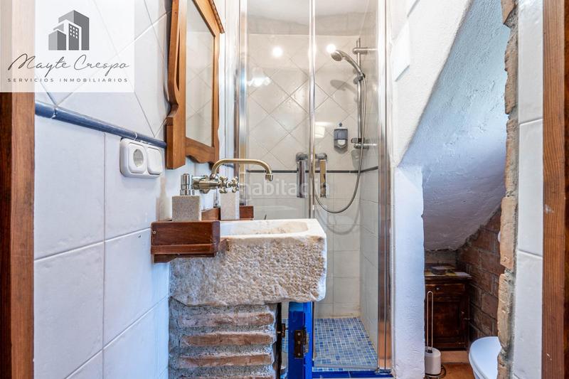 Foto e566f02f-dac2-4991-8604-01007723c355. Casa dos maravillosas casas en el albaicín con vistas panorámicas a la alhambra en Granada