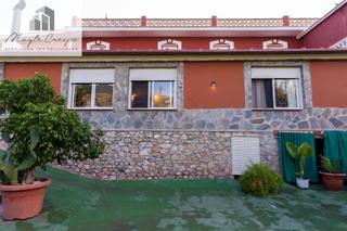 Casa  Avenida torrecuevas. Casa a 500 metros de la playa