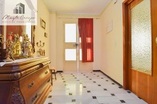 Casa  Pablo picasso. Ponemos en venta esta bonita y acogedora casa en dúrcal