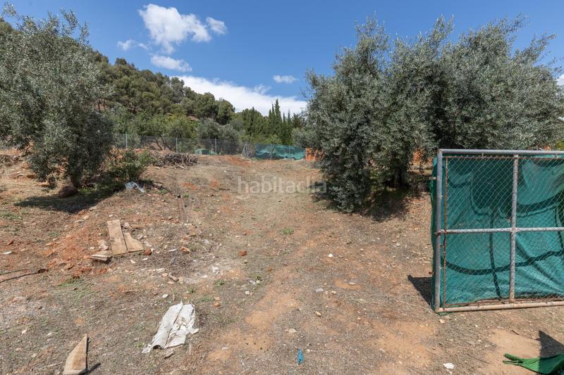 Foto e62dfaae-da8c-448b-aa17-8e593a1d118c. Terreno residencial terreno urbanizable en una zona tranquila y demandada con 687 m2 de superficie parcela. en Granada