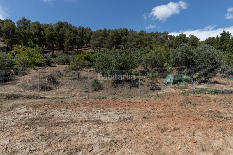 Foto ec83df96-e8f4-4585-b804-e5691e5fa2ad. Terreno residencial terreno urbanizable en una zona tranquila y demandada con 687 m2 de superficie parcela. en Granada