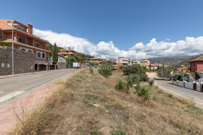 Foto fe72f116-0adb-4715-b4ed-49a580ce0d4c. Terreno residencial terreno urbanizable en una zona tranquila y demandada con 687 m2 de superficie parcela. en Granada