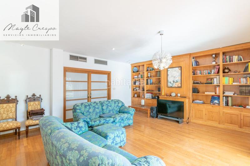 Foto 7e7b3862-1929-493d-a52d-a0b22a6940d3. Chalet azo en zaidín con piscina privada espacio, luz y comodidad en una zona top en Granada