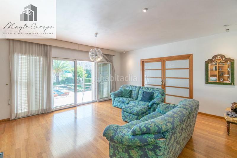 Foto 8e37c925-27fc-427d-afc1-662af4927bde. Chalet azo en zaidín con piscina privada espacio, luz y comodidad en una zona top en Granada