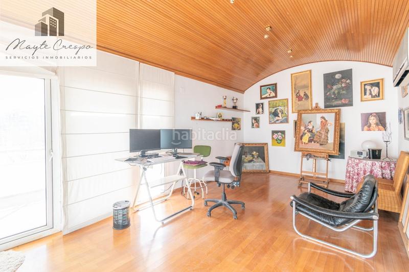 Foto 9ebd63f4-cb04-492d-a6e3-97bb946a3059. Chalet azo en zaidín con piscina privada espacio, luz y comodidad en una zona top en Granada