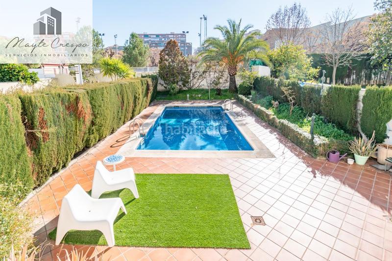 Foto ffa9523f-6c5f-4064-ab5b-17644e4f74c9. Chalet azo en zaidín con piscina privada espacio, luz y comodidad en una zona top en Granada
