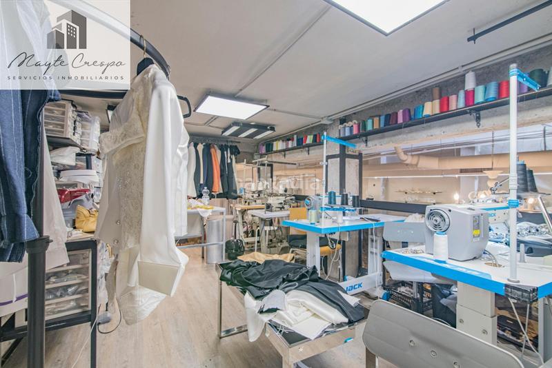 Foto d97643a8-36eb-4b6d-ab86-ccfa9d323fcb. Local comercial se vende espectacular espacio comercial reformado en el corazón en Granada