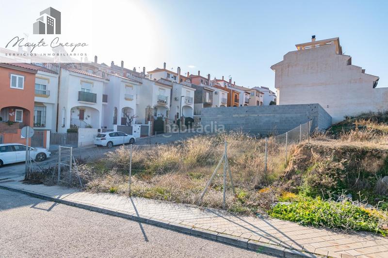 Foto f5d68df3-debe-4b8b-a38a-bd143f3b8090. Terreno residencial parcela en esquina en Otura