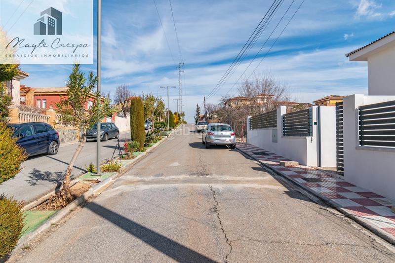 Foto 21f661f9-5df9-48c0-aad6-c6599569c948. Chalet  nueva construcción . 5 dormitorios ,3 baños. en Otura