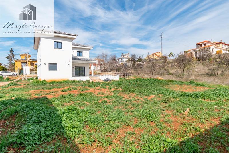 Foto 49b58c40-beb5-4a3f-a414-740b6a289726. Chalet  nueva construcción . 5 dormitorios ,3 baños. en Otura