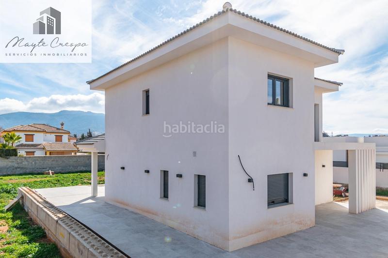 Foto dde03f5a-77ce-44ec-b252-a9a8f9b68778. Chalet  nueva construcción . 5 dormitorios ,3 baños. en Otura