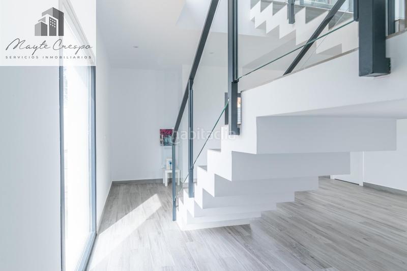 Foto df6af056-90e0-4f9b-b965-8125cd553df3. Chalet  nueva construcción . 5 dormitorios ,3 baños. en Otura