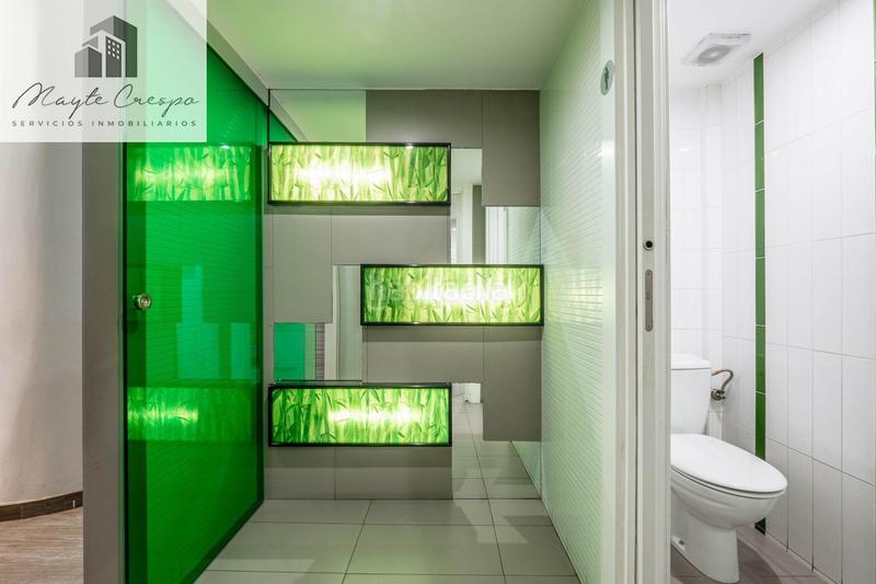 Foto 0e483533-a113-4e86-9d5e-a37b96943eff. Local comercial a calle profesor francisco dalmau 11 a Granada