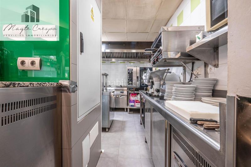 Foto 3742ee4a-8a49-48c3-b23e-3d1c50bc4cf4. Local comercial a calle profesor francisco dalmau 11 a Granada