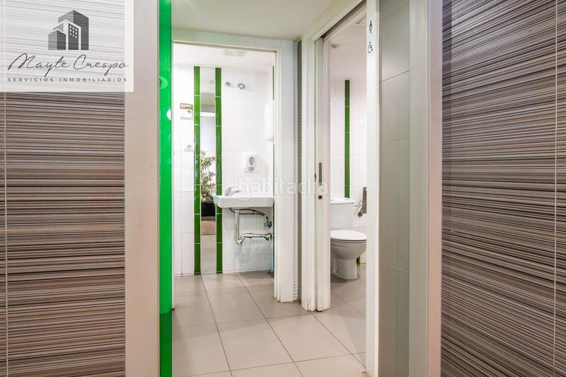 Foto 93f4b800-6ca1-487e-af57-b1f2c18e10d3. Local comercial a calle profesor francisco dalmau 11 a Granada