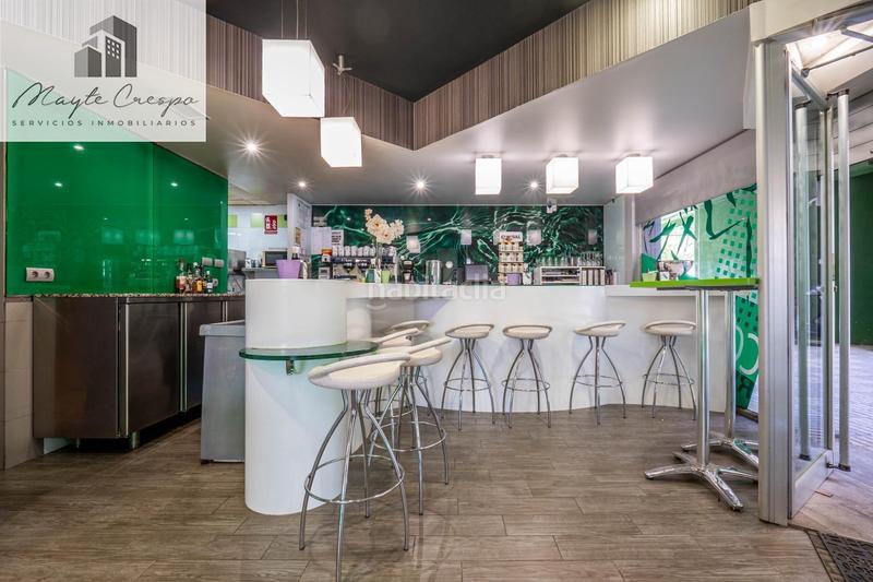 Foto 97eb4c29-96b5-4652-bd44-2b7a95a12d10. Local comercial a calle profesor francisco dalmau 11 a Granada