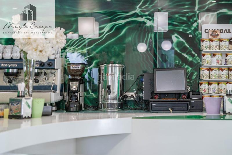 Foto c5ed677a-1cea-46c4-8e4a-095999afbacb. Local comercial a calle profesor francisco dalmau 11 a Granada