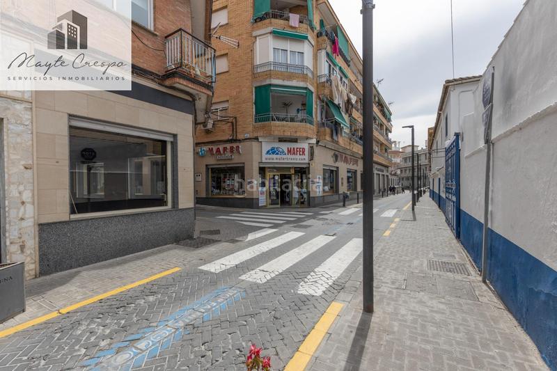 Foto 72982089-6212-41dd-a1e7-ecee99c4ab6c. Local comercial en calle calle de miguel hernández 1 local en el centro en Maracena