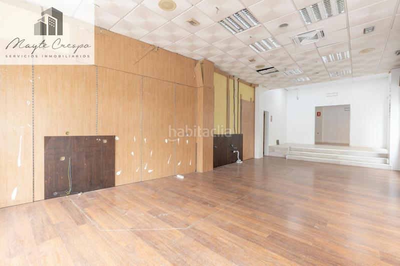 Foto 72a776c4-dfc9-4493-b23d-f6960b144d58. Local comercial en calle calle de miguel hernández 1 local en el centro en Maracena