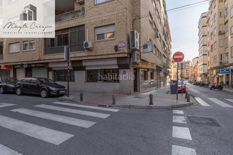 Foto 0c8180ff-c397-4d15-83f4-caf5faa77c1c. Local comercial en calle isaac albeniz 12 local comercial en Granada
