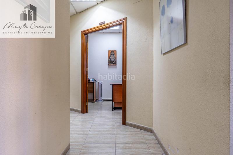 Foto 206fa42d-0c27-4370-9a81-71f160c86f80. Local comercial en calle isaac albeniz 12 local comercial en Granada