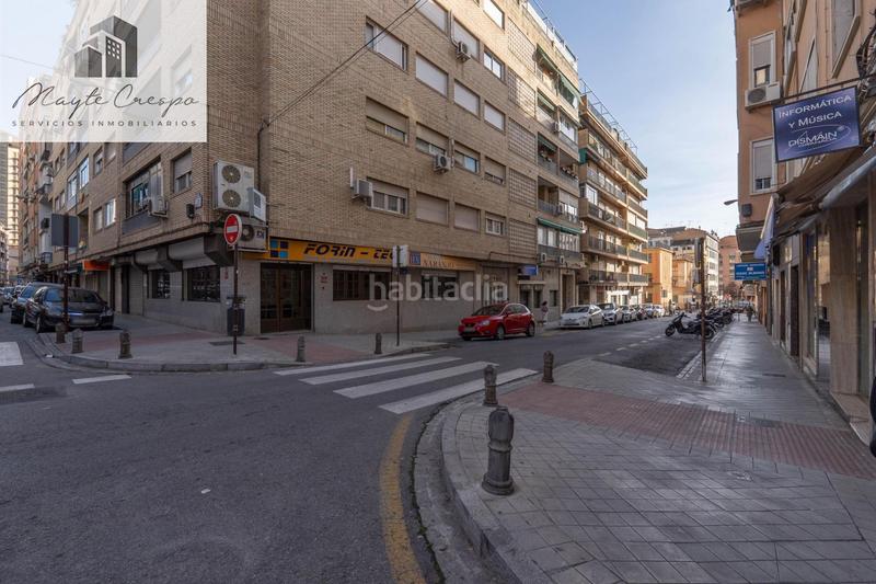 Foto 29029355-fd1b-485e-b20c-2b717984f1b7. Local comercial en calle isaac albeniz 12 local comercial en Granada